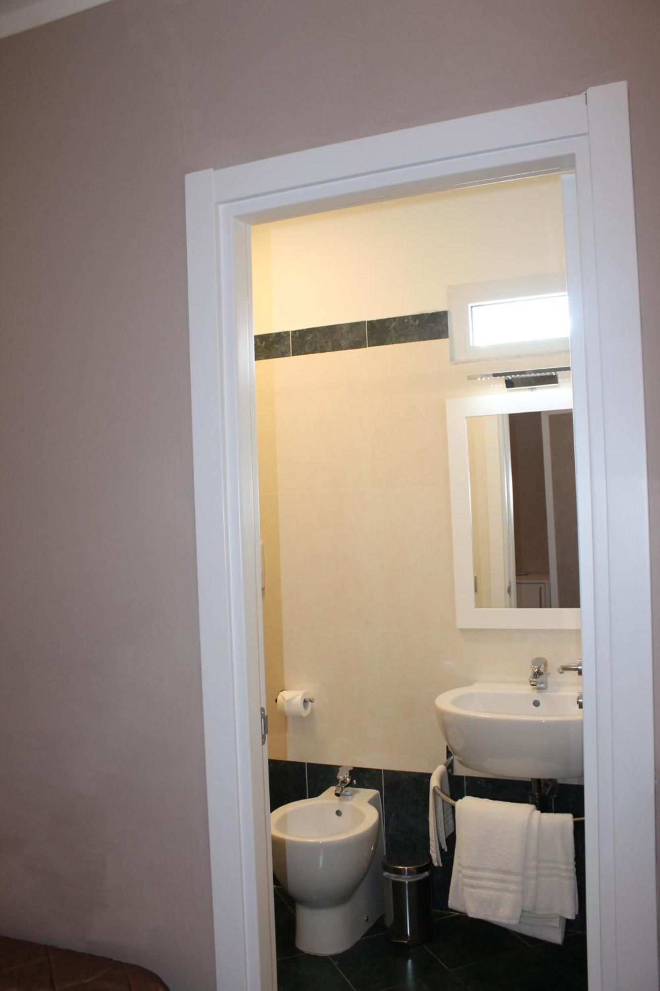 Hotel Centrale Olbia Dış mekan fotoğraf